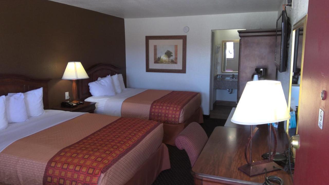 1St Interstate Inn モントローズ エクステリア 写真